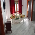 Zoe\'S Apartment